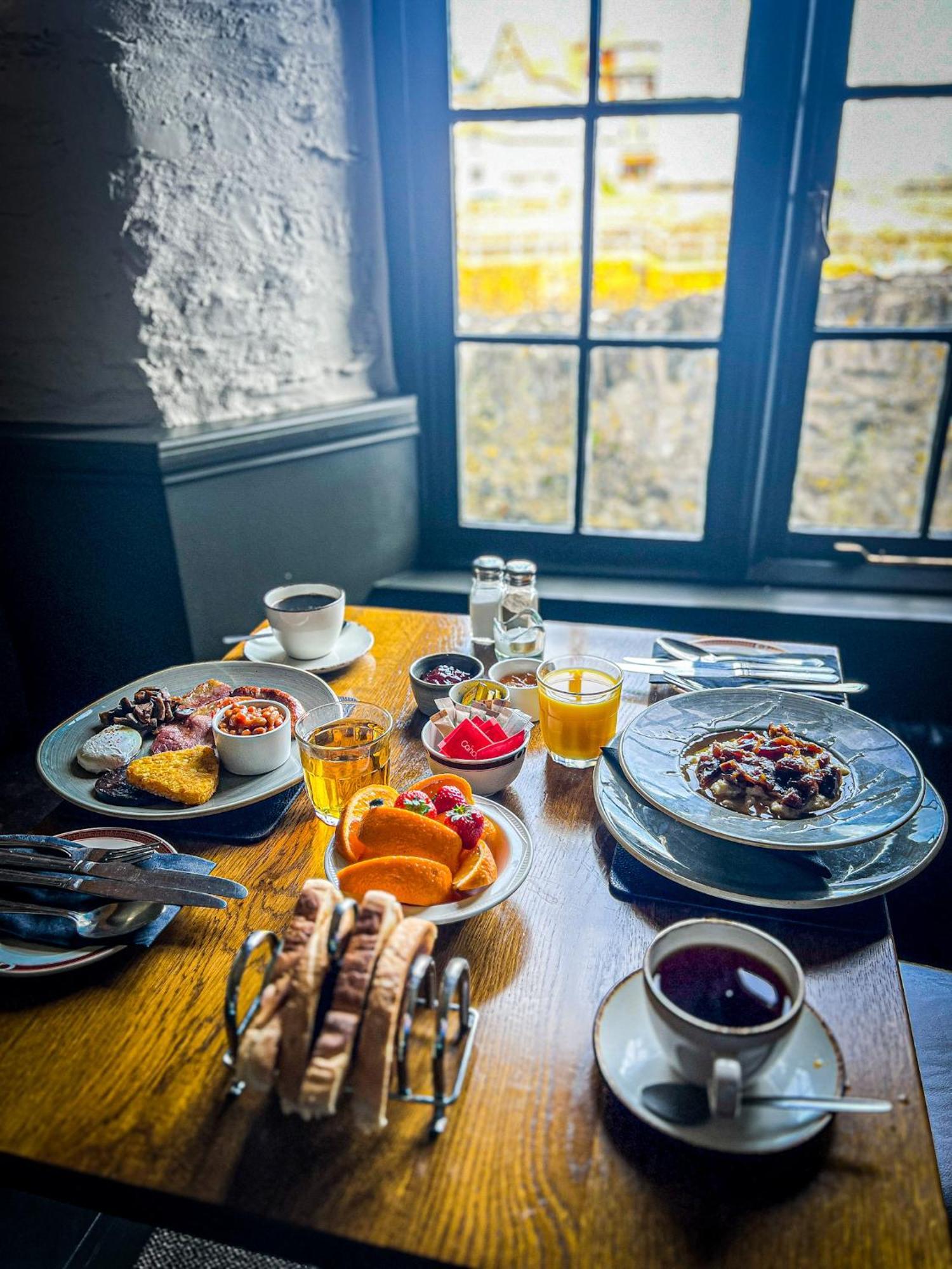 Rock House Hotel Lynton Kültér fotó